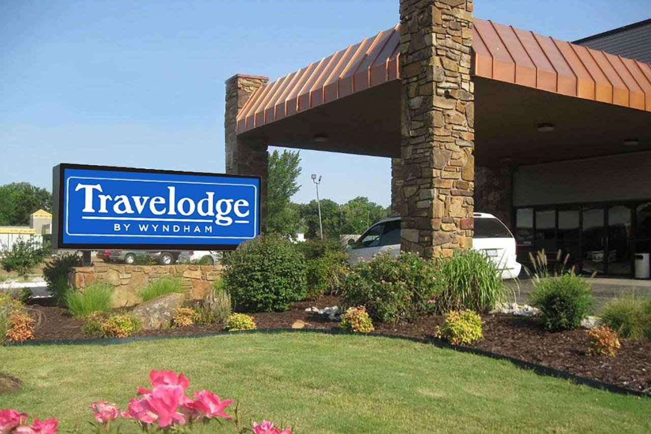 Travelodge By Wyndham Coffeyville Bagian luar foto